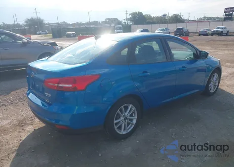 2015 Ford Focus Se z USA, uszkodzony, nr VIN 1FADP3F25FL287713